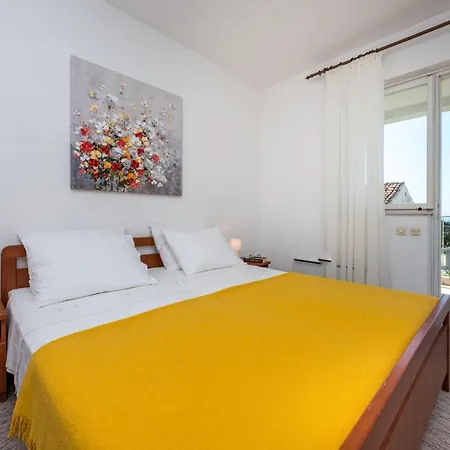 Lena - Three-bedroom With Balcony And Sea View Dubrovnik