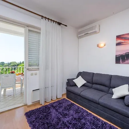 Lena - Three-bedroom With Balcony And Sea View Dubrovnik